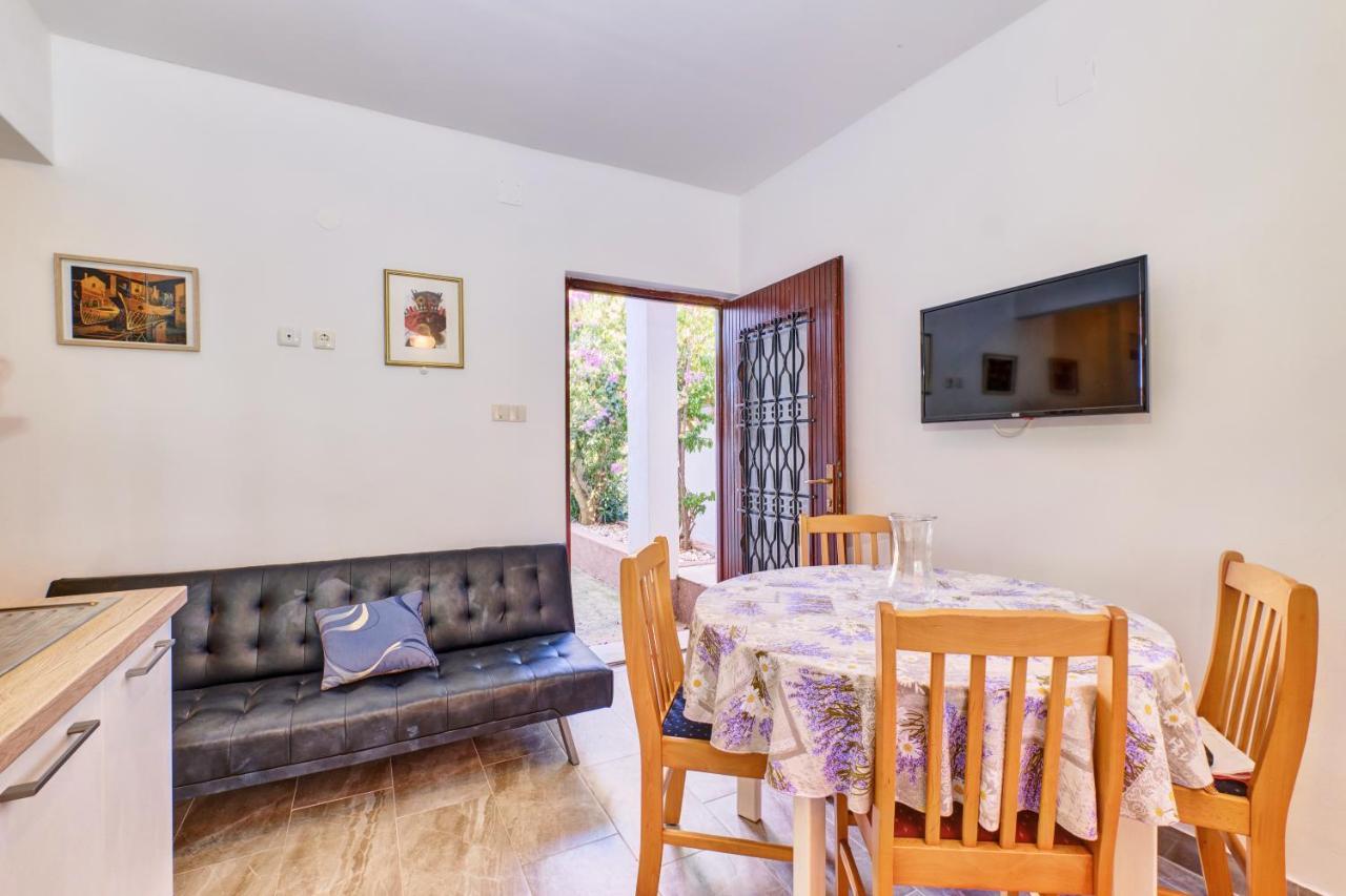 Eco Secluded Apartments Zabodarski Čunski Esterno foto