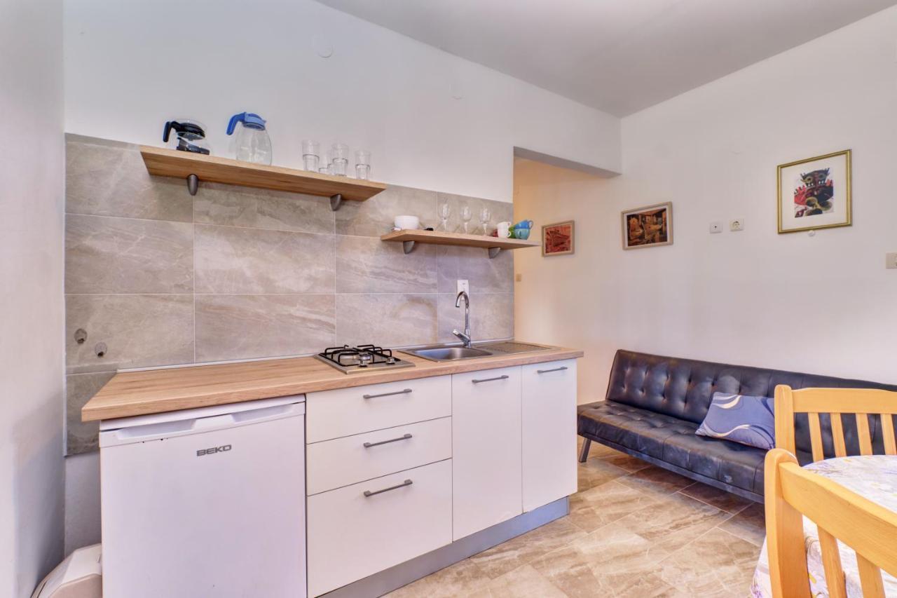 Eco Secluded Apartments Zabodarski Čunski Esterno foto